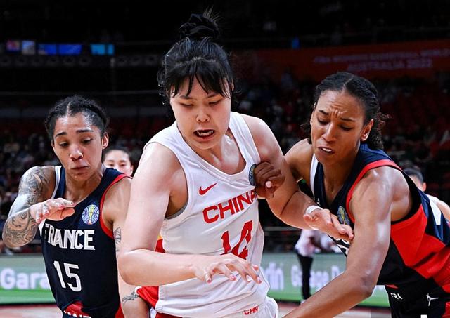 关于南非女篮英勇争斗,成功挺进四强的信息 关于南非女篮英勇争斗,成功挺进四强的信息